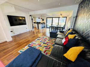 Photo 13- click for photo gallery